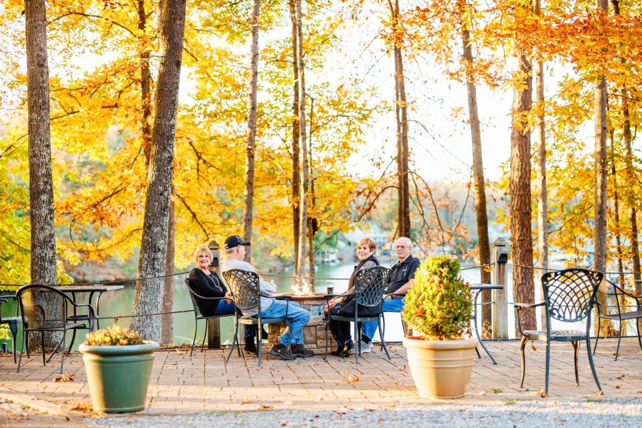 Halesford Harbour Resort - Smith Mountain Lake Moneta Extérieur photo