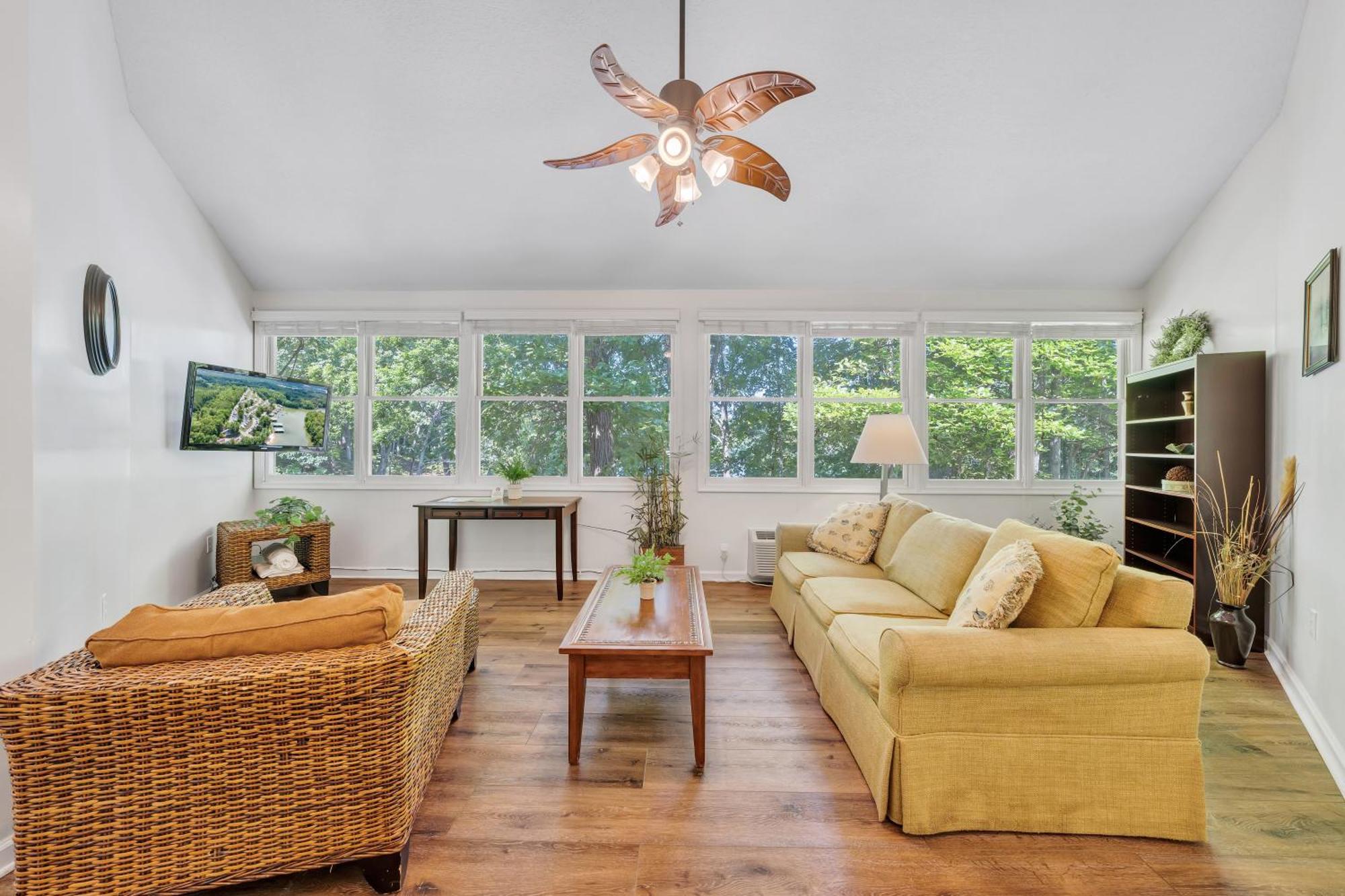 Halesford Harbour Resort - Smith Mountain Lake Moneta Extérieur photo